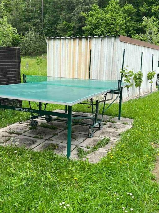 Charmantes Ferienhaus In Bester Lage Keutschach am See Extérieur photo