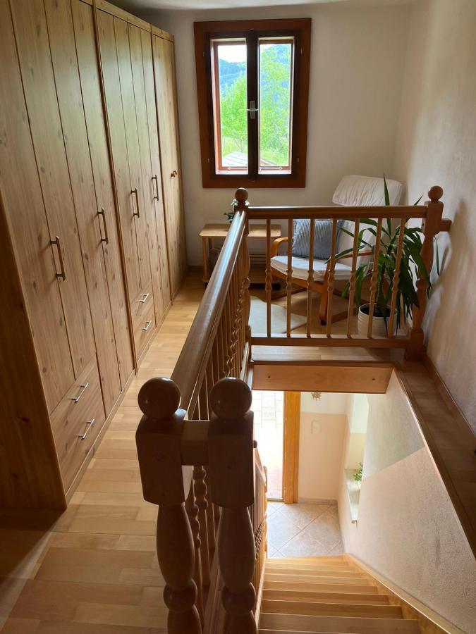 Charmantes Ferienhaus In Bester Lage Keutschach am See Extérieur photo